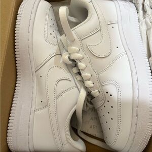 Women Nike Air Force 1 Size 5.5